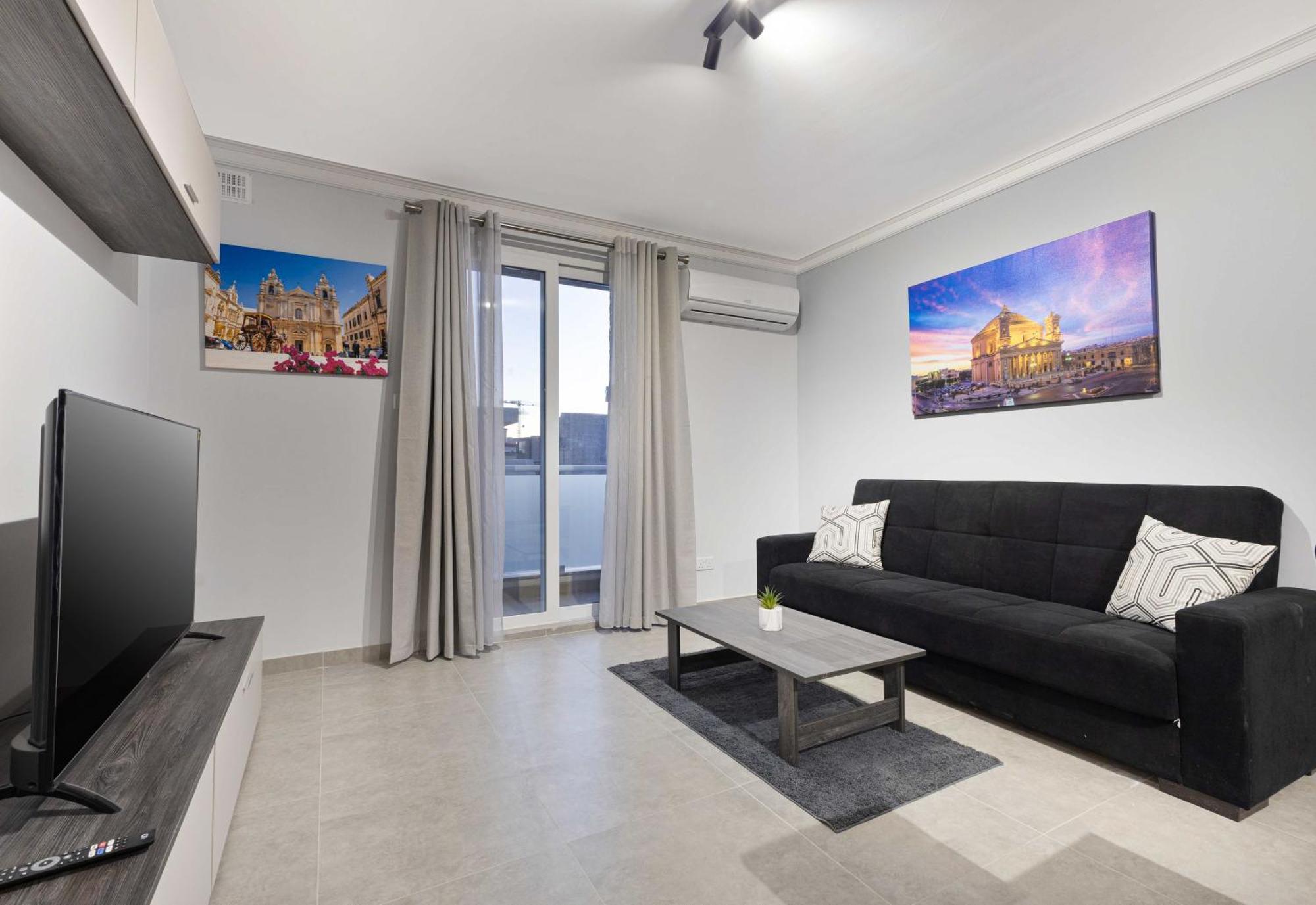 Luxurious & Spacious 2Bd Accomodation At The Podium - Yacht Marina Area, Close To Valletta Msida Zewnętrze zdjęcie