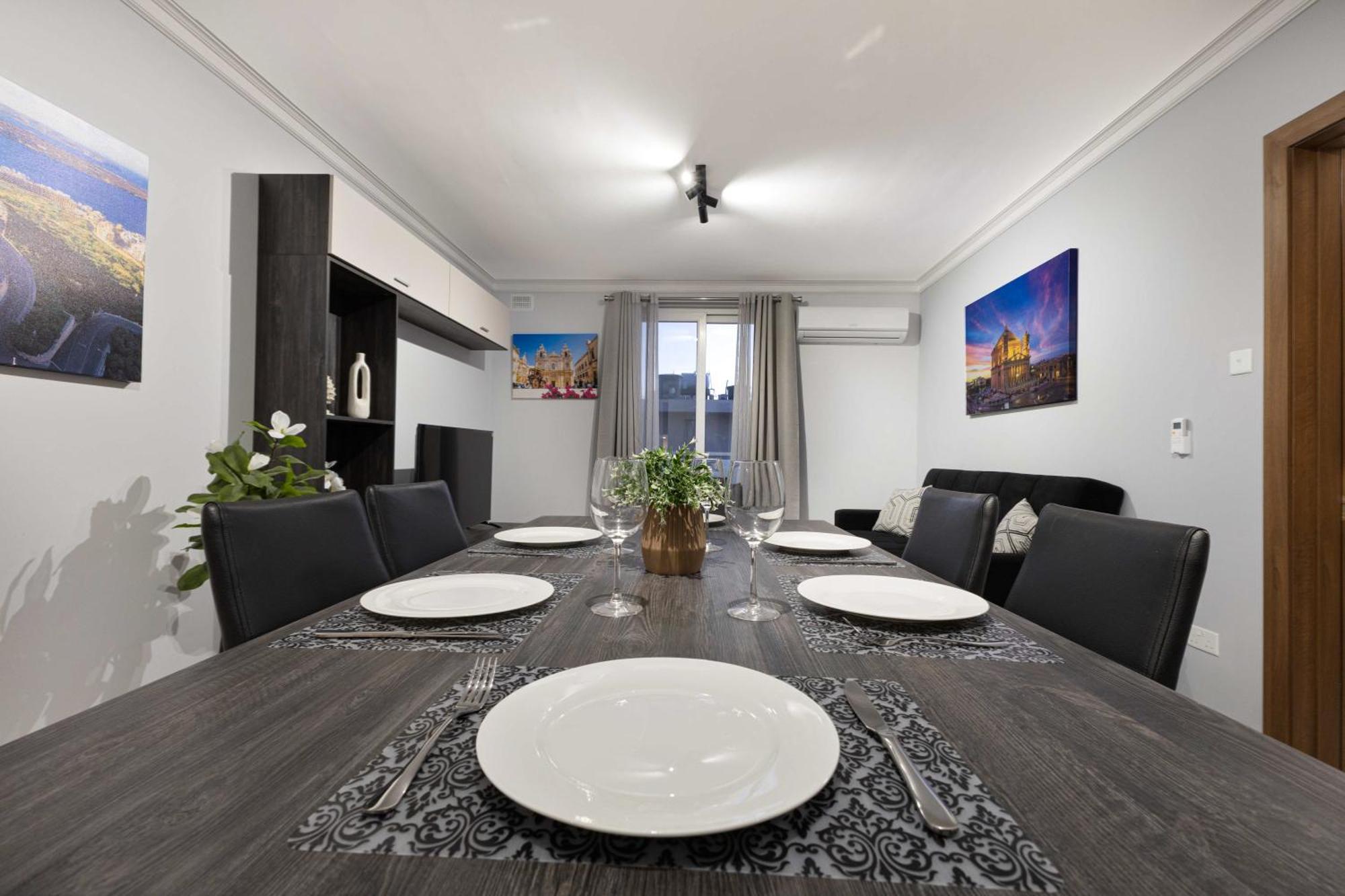 Luxurious & Spacious 2Bd Accomodation At The Podium - Yacht Marina Area, Close To Valletta Msida Zewnętrze zdjęcie