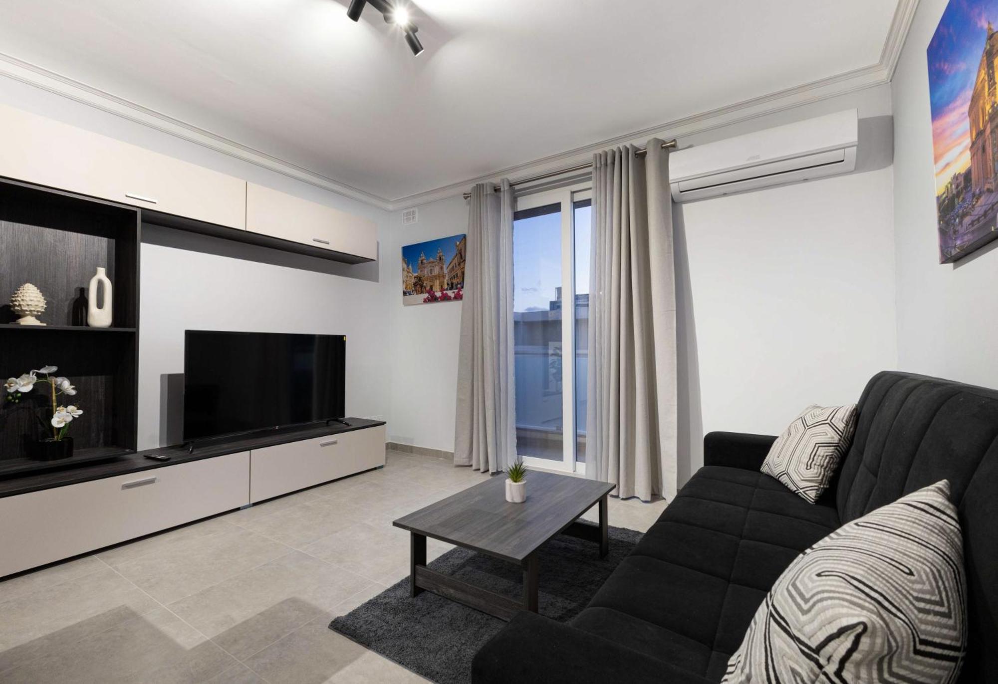 Luxurious & Spacious 2Bd Accomodation At The Podium - Yacht Marina Area, Close To Valletta Msida Zewnętrze zdjęcie